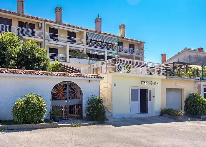 Vikys Place Apartment *